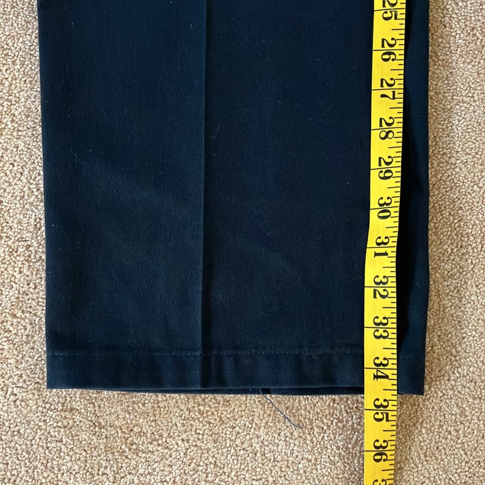 LEE CASUAL BLACK PANTS 
Size 38x34 EXCELLENT CONDITION - Picture 8 of 10